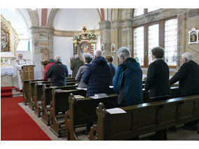 Maigottesdienst in der Weingartenkapelle (Foto: Karl-Franz Thiede)